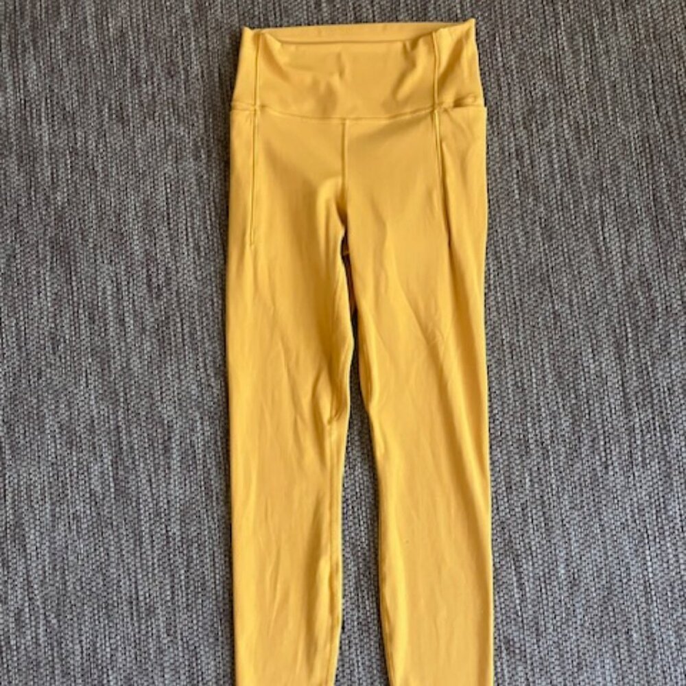 CALIA leggings with pockets! Size Medium